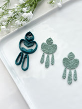 Load image into Gallery viewer, Rounded Quadruple Dangle with Drill Guides Polymer Clay Cutters