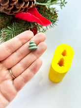 Load image into Gallery viewer, Christmas Tree Bead Roller