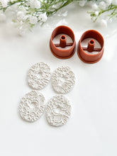 Load image into Gallery viewer, Organic Chunky Circle Donut Polymer Clay Cutter