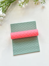 Load image into Gallery viewer, Basket Weave Texture Roller