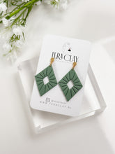 Load image into Gallery viewer, The Sage Pearl Rhombuses (also in silver)