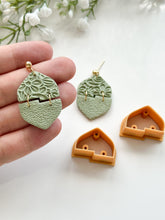 Load image into Gallery viewer, Sliced Rounded Hexagon Set with Drill Guides Polymer Clay Cutters