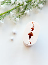 Load image into Gallery viewer, Mushroom Bead Roller