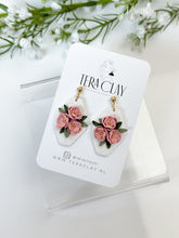 Load image into Gallery viewer, The Lily