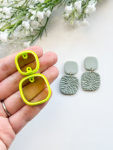 Load image into Gallery viewer, Duo Organic Square Set with Drill Guides Polymer Clay Cutters