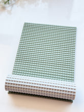 Load image into Gallery viewer, Square Tiles Pattern Texture Roller