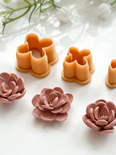 Load image into Gallery viewer, Flower Builder #3 Polymer Clay Cutter Set