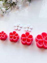 Load image into Gallery viewer, Spring Flower #2 Spring Polymer Clay Cutter