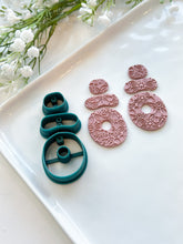 Load image into Gallery viewer, Organic Donut Triple Dangle with Drill Guides Polymer Clay Cutter