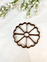 Load image into Gallery viewer, Daisy Trinket Dish Clay Cutter