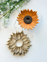 Load image into Gallery viewer, Sunflower Trinket Dish Clay Cutter