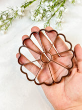 Load image into Gallery viewer, Daisy Trinket Dish Clay Cutter