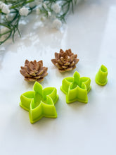 Load image into Gallery viewer, Flower Builder #7 Polymer Clay Cutter Set