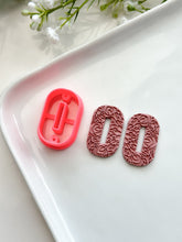 Load image into Gallery viewer, Oval Donut with Drill Guides Polymer Clay Cutter
