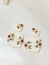 Load image into Gallery viewer, Duo Rounded Square Donut Set Polymer Clay Cutter Set