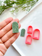 Load image into Gallery viewer, Tall Arch with Drill Guides Polymer Clay Cutter