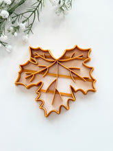 Load image into Gallery viewer, Maple Leaf Trinket Dish Clay Cutter