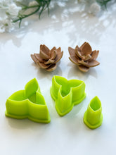 Load image into Gallery viewer, Flower Builder #6 Polymer Clay Cutter Set