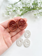 Load image into Gallery viewer, Organic Chunky Circle Donut Polymer Clay Cutter PCC1441