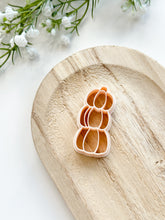 Load image into Gallery viewer, Stacked Pumpkins Polymer Clay Cutter