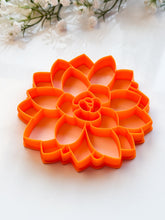 Load image into Gallery viewer, Succulent Trinket Dish/Coaster Clay Cutter