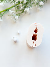 Load image into Gallery viewer, Vase Bead Roller