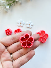 Load image into Gallery viewer, Spring Flower #2 Spring Polymer Clay Cutter