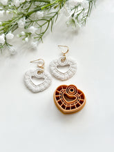 Load image into Gallery viewer, Macrame Donut Polymer Clay Cutter