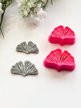 Load image into Gallery viewer, Ginkgo Leaf Spring Polymer Clay Cutter