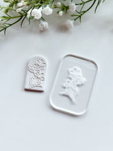 Load image into Gallery viewer, Blooming Flowers Acrylic Texture Tile | Acrylic Embossing Stamp
