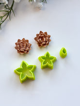 Load image into Gallery viewer, Flower Builder #7 Polymer Clay Cutter Set