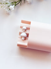 Load image into Gallery viewer, Mushroom Bead Roller