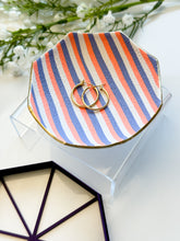 Load image into Gallery viewer, Octagon Trinket Dish Polymer Clay Cutter PCC1380