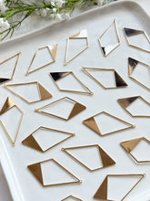 Load image into Gallery viewer, 18K Gold Plated Rhombus Pendant Bezel with One Hole