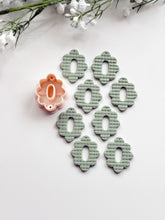 Load image into Gallery viewer, Scalloped Donut Polymer Clay Cutter with Drill Guides