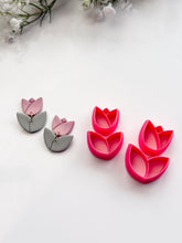 Load image into Gallery viewer, Tulip & Leaves Set Detailed Polymer Clay Cutters