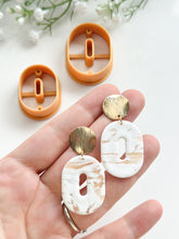 Load image into Gallery viewer, Fat Donut with Drill Guides Polymer Clay Cutters