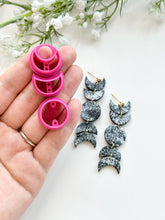 Load image into Gallery viewer, Moon Phases Set #2 with Drill Guides Polymer Clay Cutters