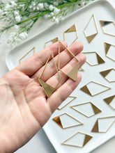 Load image into Gallery viewer, 18K Gold Plated Rhombus Pendant Bezel with One Hole