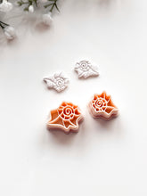 Load image into Gallery viewer, Conch Seashell Polymer Clay Cutters