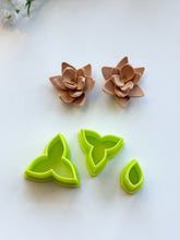 Load image into Gallery viewer, Flower Builder #6 Polymer Clay Cutter Set