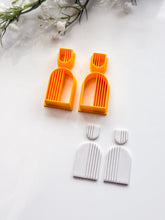 Load image into Gallery viewer, Arch Mirrored Half Lined Set Polymer Clay Cutters