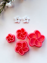 Load image into Gallery viewer, Spring Flower #1 Spring Polymer Clay Cutter