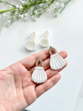 Load image into Gallery viewer, Pointy Macrame Dangle Polymer Clay Cutter