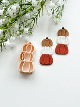 Load image into Gallery viewer, Stacked Pumpkins Polymer Clay Cutter