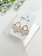 Load image into Gallery viewer, The Madelyn