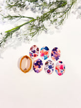 Load image into Gallery viewer, Elegant Frame Polymer Clay Cutter