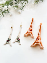 Load image into Gallery viewer, Eiffel Tower Polymer Clay Cutter