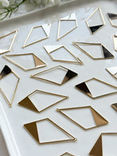 Load image into Gallery viewer, 18K Gold Plated Rhombus Pendant Bezel with One Hole