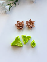 Load image into Gallery viewer, Flower Builder #6 Polymer Clay Cutter Set